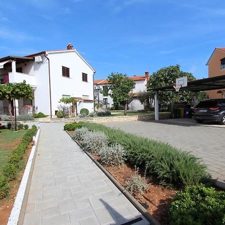 Apartments Mirela Rovinj Extérieur photo