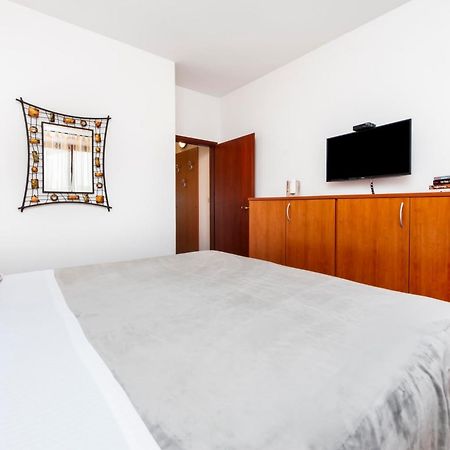 Apartments Mirela Rovinj Extérieur photo