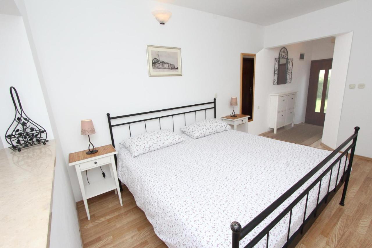 Apartments Mirela Rovinj Extérieur photo