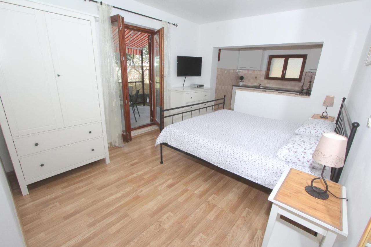 Apartments Mirela Rovinj Extérieur photo