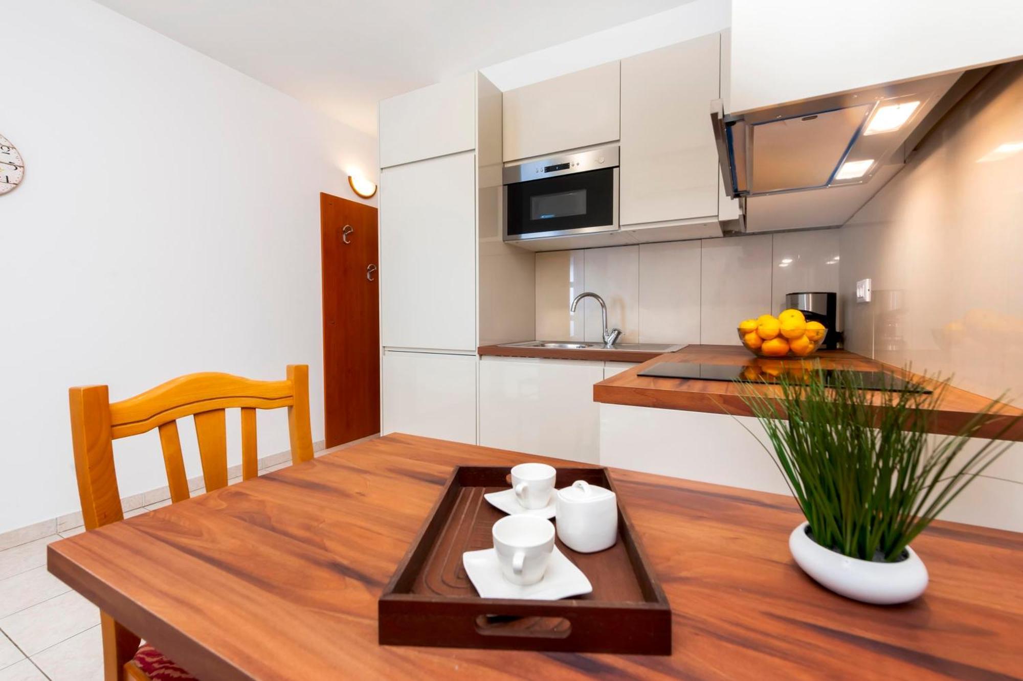Apartments Mirela Rovinj Extérieur photo