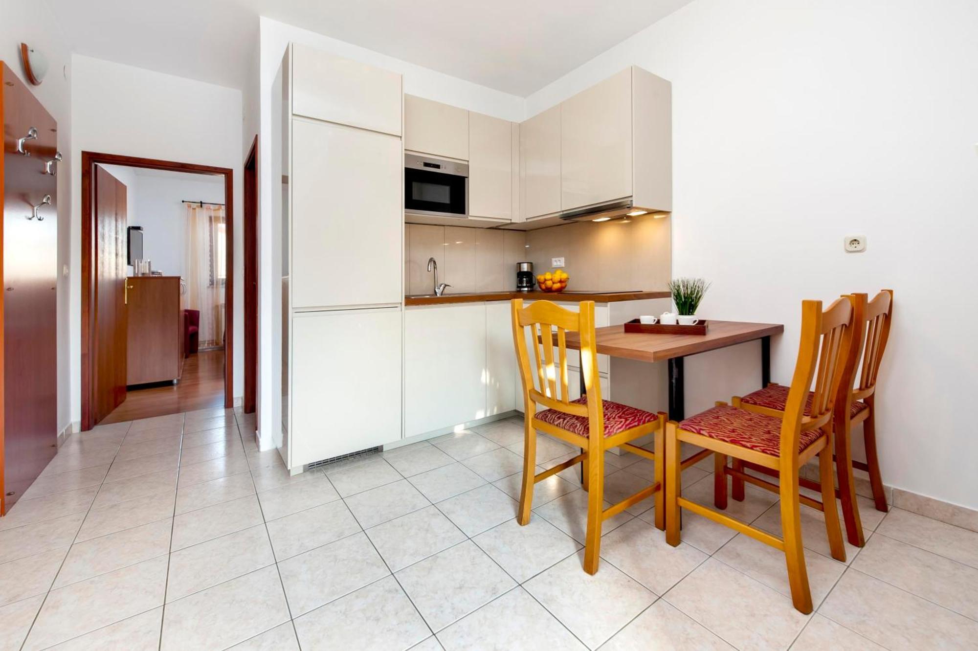 Apartments Mirela Rovinj Extérieur photo