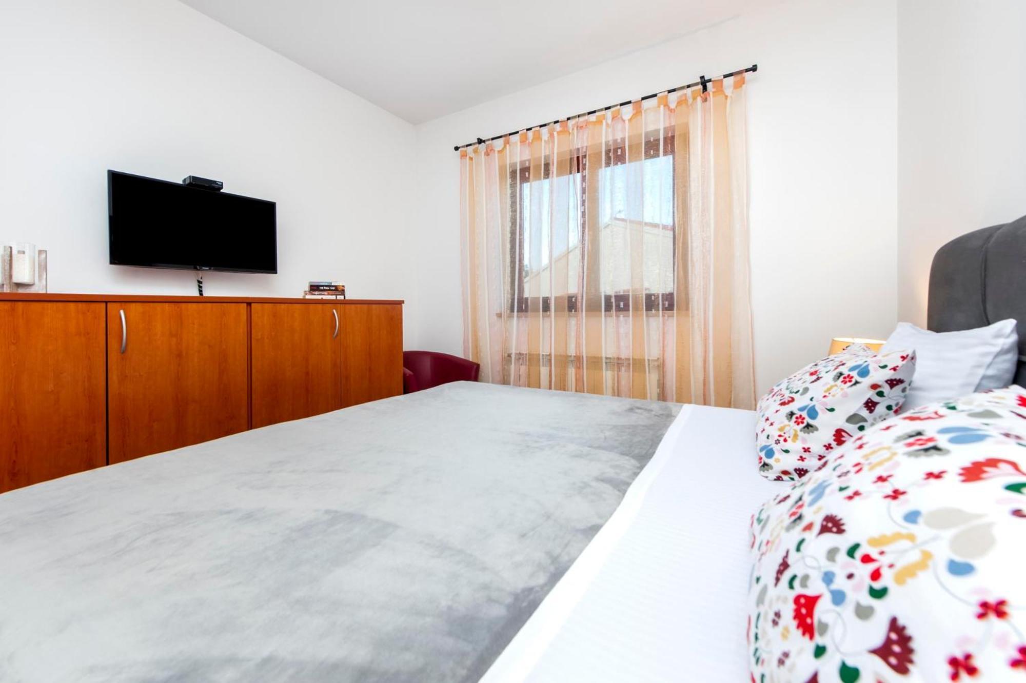 Apartments Mirela Rovinj Extérieur photo